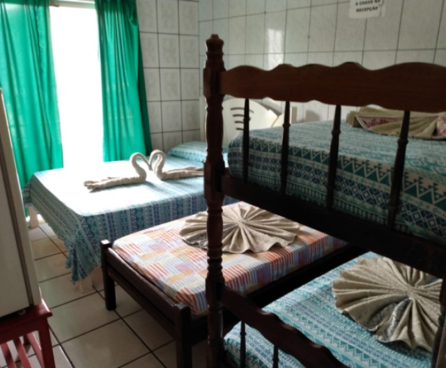 quarto-2-cama-1-beliche (2)